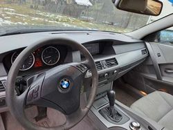 Utilizat 2005 BMW 520 | 1.750 EUR
