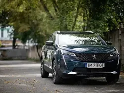 Utilizat 2023 Peugeot 3008 GTi SUV | 28.900 EUR (Scump)