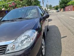 Utilizat 2013 Renault Symbol II Collection Berlinǎ | 4.500 EUR (Preț OK)