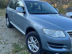 Culoareargint Utilizat 2009 VW Touareg SUV | 5.900 EUR (Preț bun)