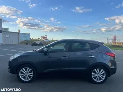 Gri Utilizat 2011 Hyundai ix35 GLS SUV | 8.200 EUR (Preț OK)