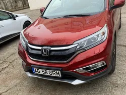 Rosu Utilizat 2015 Honda CR-V SUV | 13.900 EUR (Super Preț)