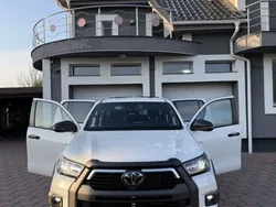 Alb Utilizat 2023 Toyota HiLux Pickup | 44.000 EUR