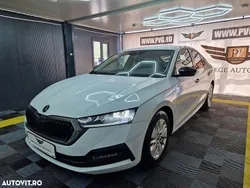 Culoarealb Utilizat 2021 Skoda Octavia Berlinǎ | 18.290 EUR (Preț bun)