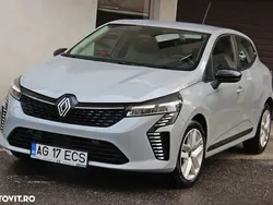 Gri Nouă 2024 Renault Clio V Techno Hatchback | 15.950 EUR (Puțin scump)