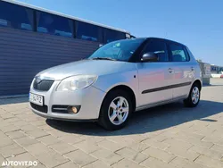 Culoaregri Utilizat 2008 Skoda Fabia Elegance Berlinǎ | 2.000 EUR (Preț bun)