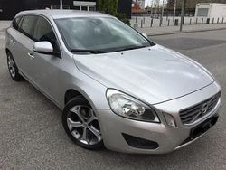 Argintiu Utilizat 2011 Volvo V60 Momentum Break | 5.900 EUR (Preț OK)