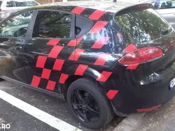 Negru Utilizat 2008 Seat Leon Reference Hatchback | 2.700 EUR (Preț bun)