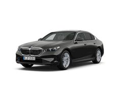 Sophisto grey brillant effect Utilizat 2024 BMW 550e Comfort Edition Berlinǎ | 71.366 EUR