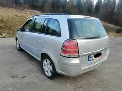 Utilizat 2006 Opel Zafira Van | 1.350 EUR (Preț bun)