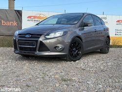 Culoaregri Utilizat 2011 Ford Focus Titanium Hatchback | 4.990 EUR (Preț OK)