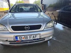 Gri Utilizat 2009 Opel Astra Berlinǎ | 1.600 EUR (Preț bun)