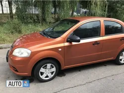 Portocaliu Utilizat 2007 Chevrolet Aveo Berlinǎ | 3.000 EUR (Preț OK)