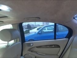 Utilizat 2005 Jaguar X-type Berlinǎ | 2.700 EUR