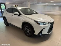 Alb Utilizat 2023 Lexus NX350h E-FOUR Executive Line Berlinǎ | 45.000 EUR
