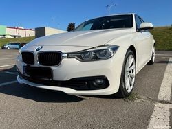 Utilizat 2015 BMW 325 Sport Line Berlinǎ | 12.500 EUR
