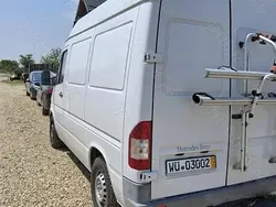 Utilizat 2004 Mercedes Sprinter Van | 9.950 EUR