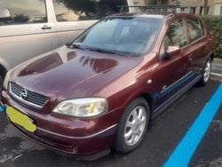 Rosu Utilizat 2003 Opel Astra Berlinǎ | 800 EUR (Preț bun)