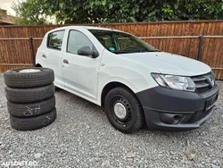 Culoarealb Utilizat 2013 Dacia Sandero Essentiel Hatchback | 3.900 EUR (Preț OK)