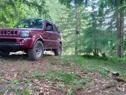 Rosu Utilizat 2000 Suzuki Jimny SUV | 4.300 EUR