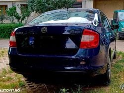 Culoarealbastru Utilizat 2015 Skoda Rapid Ambition Hatchback | 3.999 EUR (Preț bun)