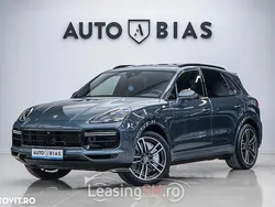 Albastru Utilizat 2019 Porsche Cayenne Turbo SUV | 53.899 EUR