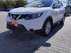 Culoarealb Utilizat 2015 Nissan Qashqai 360º SUV | 8.850 EUR (Preț bun)