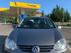 Gri Utilizat 2006 VW Golf V Comfortline Hatchback | 1.800 EUR (Super Preț)