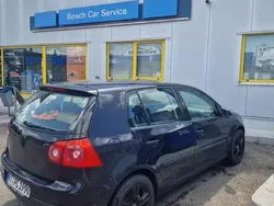 Utilizat 2004 VW Golf V | 2.100 EUR