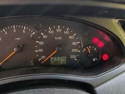 Utilizat 2002 Ford Focus Berlinǎ | 3.000 EUR