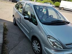 Utilizat 2002 Citroën Xsara Picasso Monovolum | 1.500 EUR