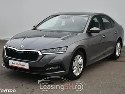 Gri Utilizat 2023 Skoda Octavia Hatchback | 22.990 EUR (Puțin scump)