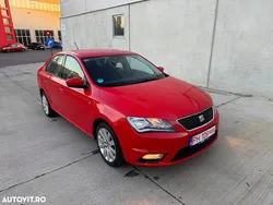 Culoarerosu Utilizat 2015 Seat Toledo Style Berlinǎ | 5.490 EUR