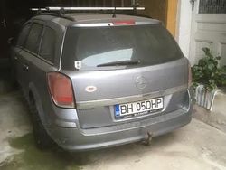 Utilizat 2006 Opel Astra Break | 400 EUR (Super Preț)