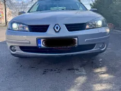 Utilizat 2007 Renault Laguna III Hatchback | 2.700 EUR (Preț bun)