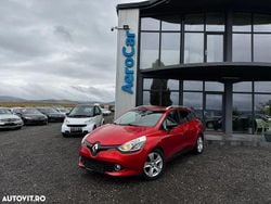 Culoarerosu Utilizat 2015 Renault Clio GrandTour Dynamique Break | 6.490 EUR