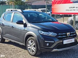 Gri Utilizat 2022 Dacia Sandero Hatchback | 12.999 EUR (Scump)