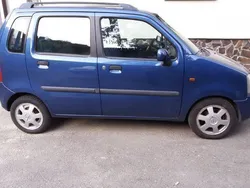 Albastru Utilizat 2003 Opel Agila Hatchback | 1.500 EUR