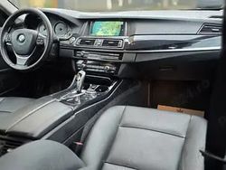 Utilizat 2014 BMW 518 Berlinǎ | 13.250 EUR
