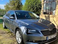 Gri Utilizat 2017 Skoda Superb Ambition Berlinǎ | 15.999 EUR (Preț bun)