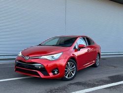 Rosu Utilizat 2015 Toyota Avensis Luxury Berlinǎ | 14.000 EUR (Scump)