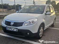 Utilizat 2009 Dacia Sandero Lauréate Hatchback | 2.400 EUR (Preț OK)