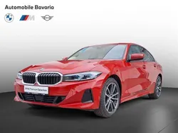 Rosu melbourne metalizat metalizat Utilizat 2024 BMW 318 Comfort Edition Berlinǎ | 37.937 EUR (Scump)