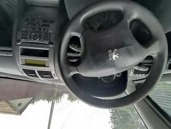 Utilizat 2006 Peugeot 407 Berlinǎ | 1.500 EUR (Super Preț)