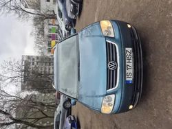 Verde Utilizat 2004 VW Touran Monovolum | 2.300 EUR (Preț OK)