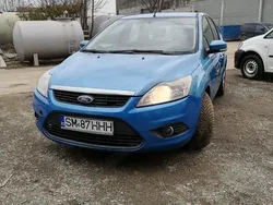 Albastru Utilizat 2011 Ford Focus Berlinǎ | 2.300 EUR (Preț bun)