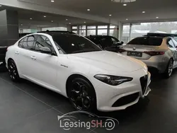Alb Utilizat 2022 Alfa Romeo Giulia Estrema Berlinǎ | 66.064 EUR