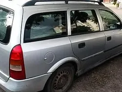 Gri Utilizat 2001 Opel Astra Hatchback | 850 EUR (Preț bun)