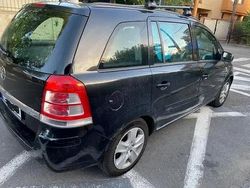Negru Utilizat 2012 Opel Zafira Monovolum | 27.000 EUR