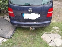 Utilizat 2006 VW Touran Monovolum | 2.300 EUR (Preț bun)